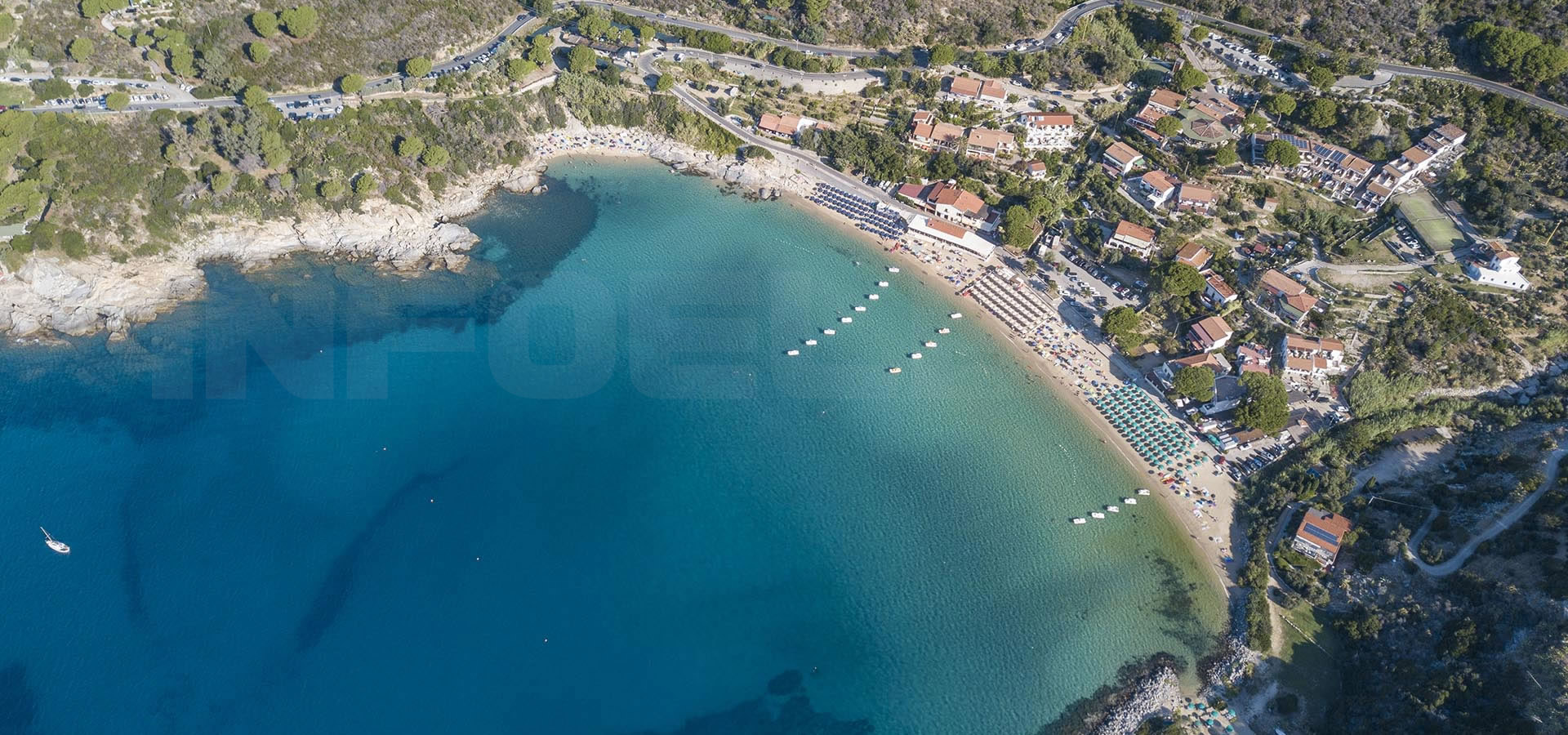 Hotel La Conchiglia B&B direttamente sulla spiaggia di Cavoli all'Isola d'Elba Hotel La Conchiglia B&B direttamente sulla spiaggia di Cavoli all'Isola d'Elba